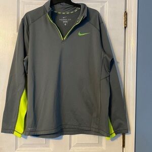 Nike mens Therma-Fit; size XL